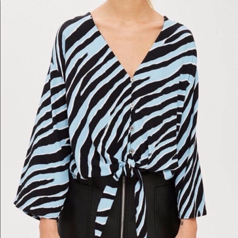TopShop | Zibra Tie Front Top NWT
